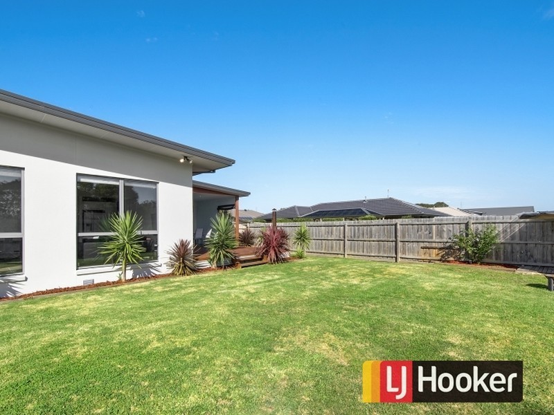 10 Thomas Crt, Wonthaggi VIC 3995