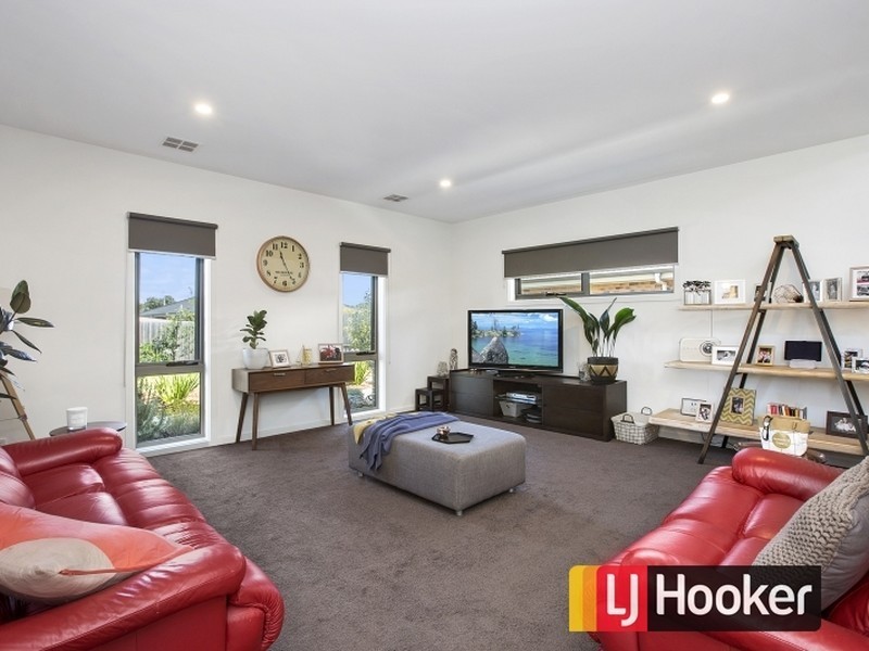 10 Cuttlers Circuit, Wonthaggi VIC 3995