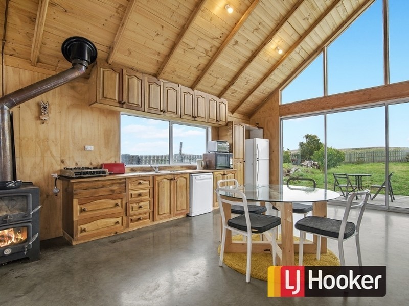 16 Church Close, Dalyston VIC 3992