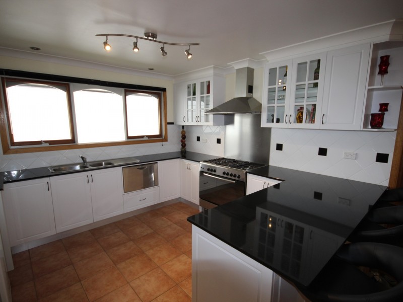 14 Fuller Road, Wonthaggi VIC 3995