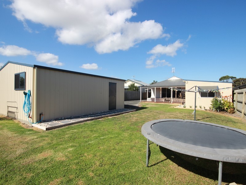 52 Tulloch Street, Dalyston VIC 3992