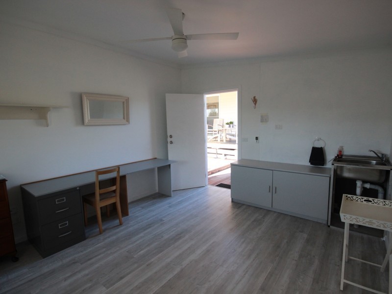 52 Tulloch Street, Dalyston VIC 3992