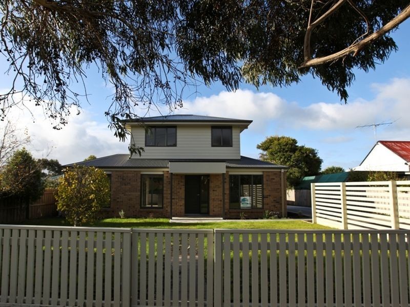 1/7 Fahey Street, Wonthaggi VIC 3995