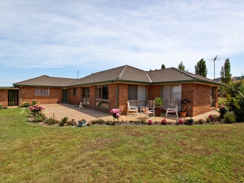 Outtrim VIC 3951