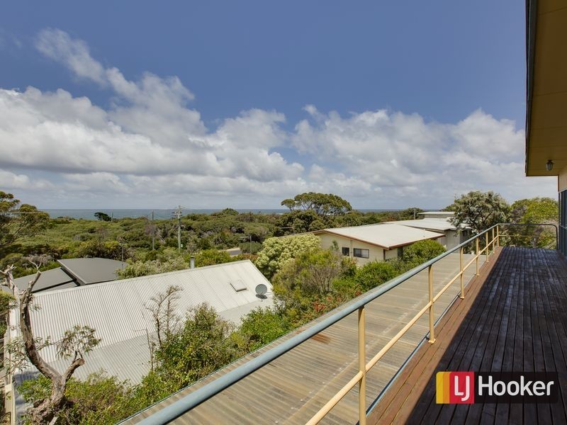 1 Nardoo Street, Cape Paterson VIC 3995