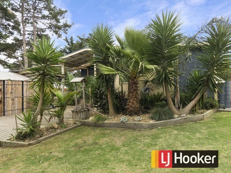 2 Seaview Crescent, Kilcunda VIC 3995
