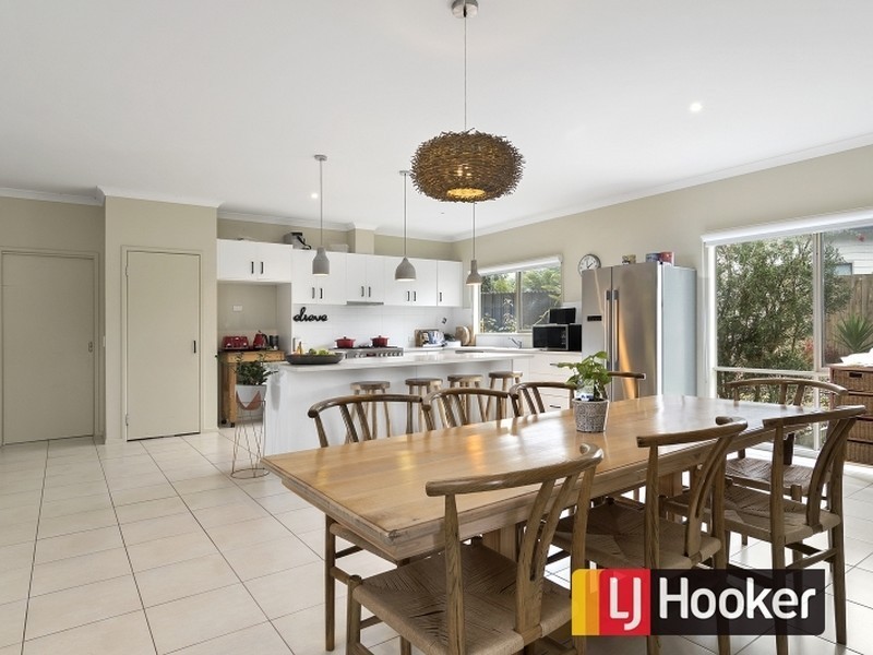 2 Seaview Crescent, Kilcunda VIC 3995