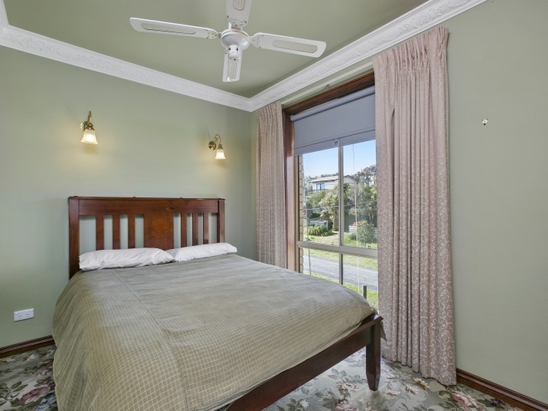 9 Scenic Drive, Cape Paterson VIC 3995