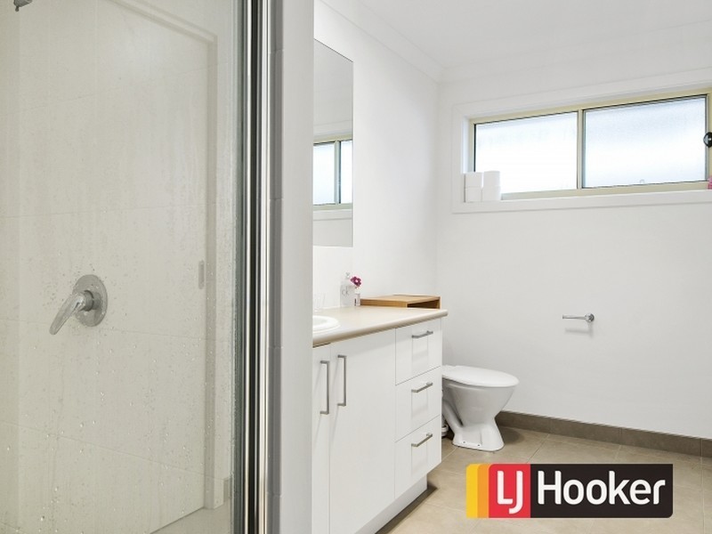 Unit 2 33 Fincher Street, Wonthaggi VIC 3995