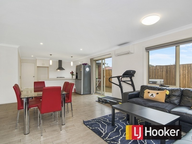 Unit 2 33 Fincher Street, Wonthaggi VIC 3995