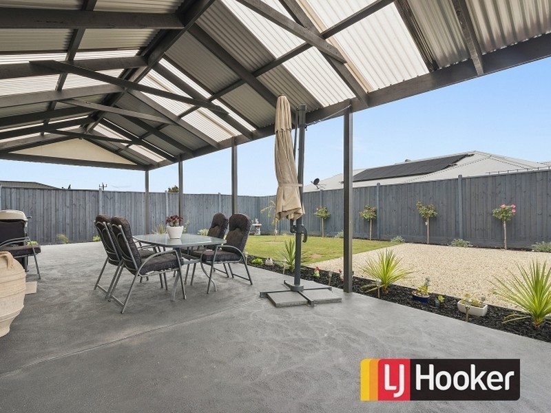 19 Cambridge Way, Wonthaggi VIC 3995