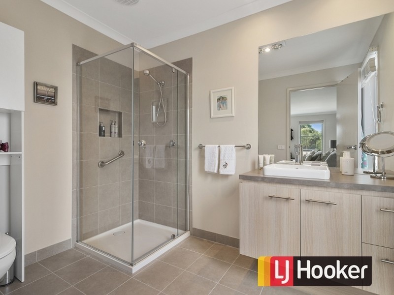 19 Cambridge Way, Wonthaggi VIC 3995