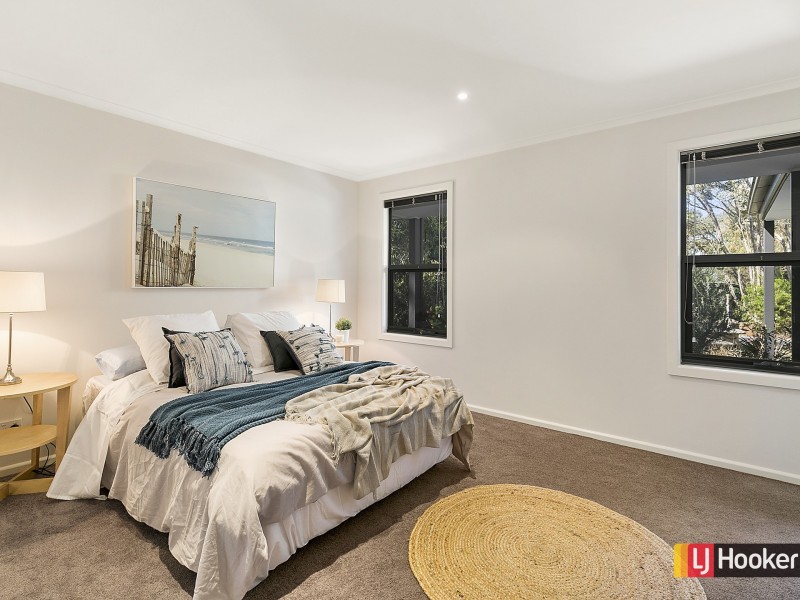 208 Cape Paterson Road, Cape Paterson VIC 3995