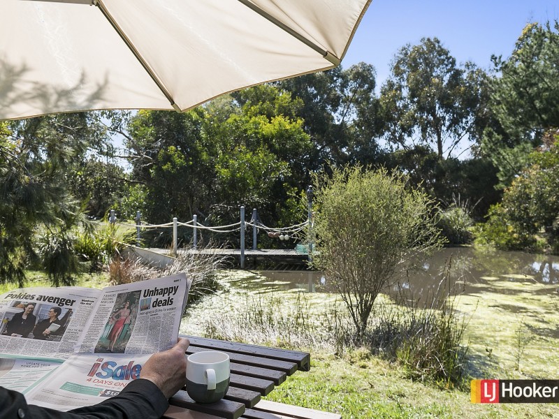 208 Cape Paterson Road, Cape Paterson VIC 3995