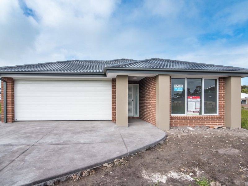 8 Langley Way, Wonthaggi VIC 3995