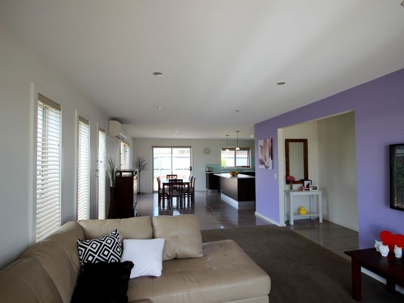 6 Cuttlers Circuit, Wonthaggi VIC 3995