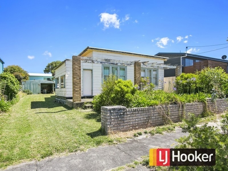 58 Nardoo Street, Cape Paterson VIC 3995