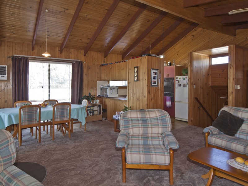 7 Mermaids Walk, Cape Paterson VIC 3995