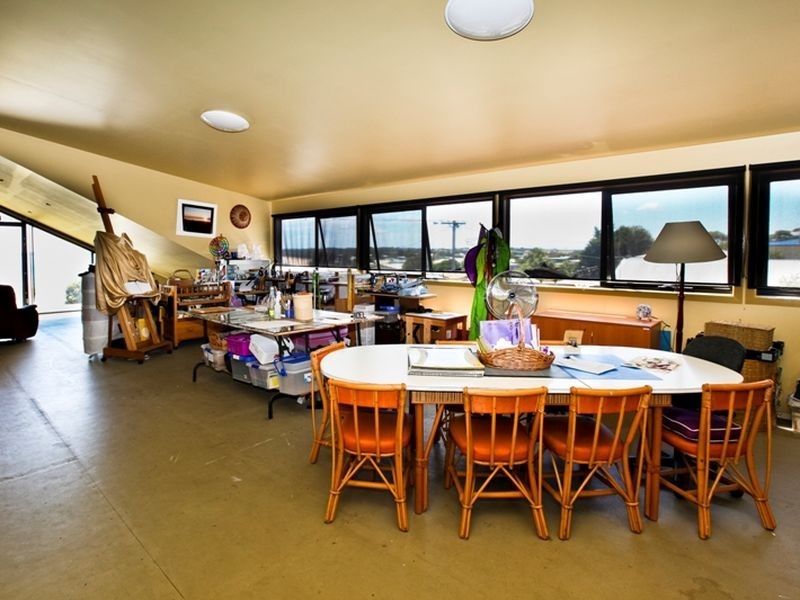 12 Champs Elysees Esplanade, Coronet Bay VIC 3984