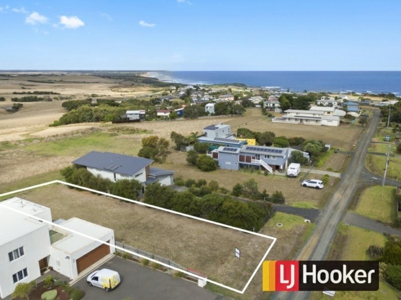 19 Messmate Road, Kilcunda VIC 3995
