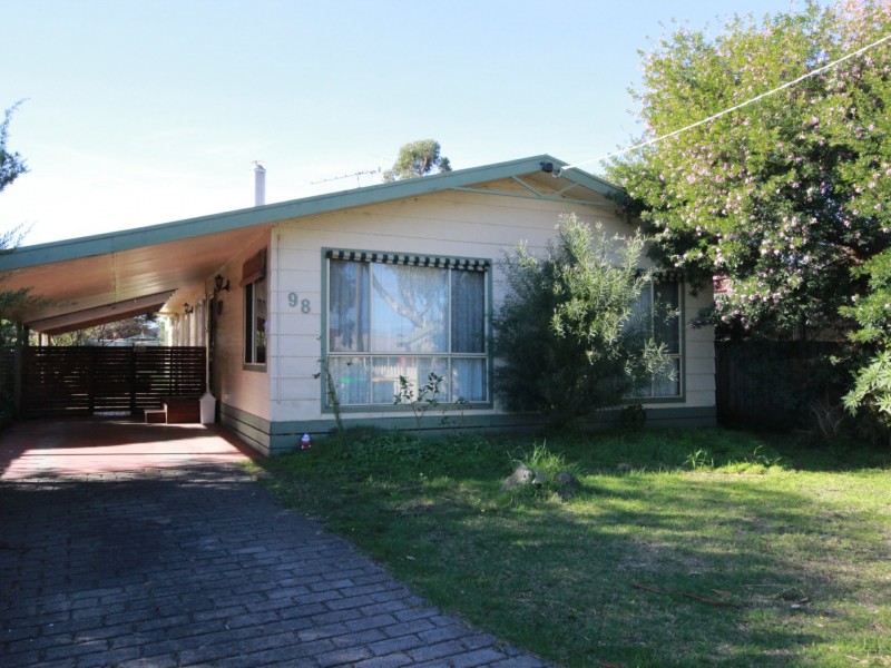 98 White Road, Wonthaggi VIC 3995