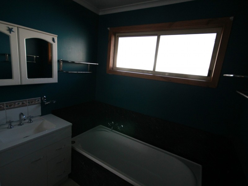 98 White Road, Wonthaggi VIC 3995