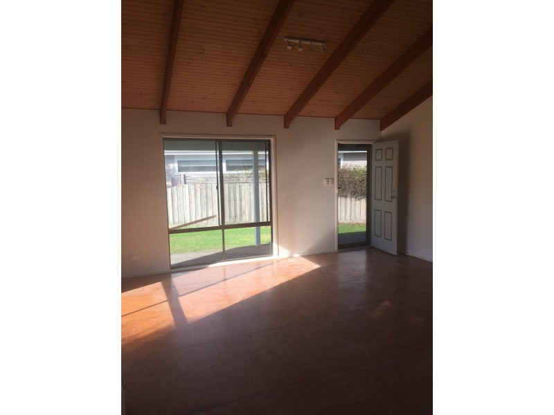 5 Park Parade, Cape Paterson VIC 3995