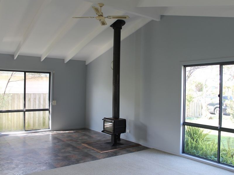 17 Oxford Way, Wonthaggi VIC 3995