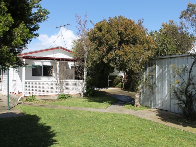 17 Oxford Way, Wonthaggi VIC 3995