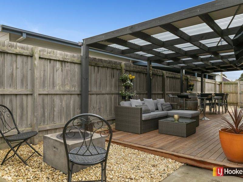 9 Cambridge Way, Wonthaggi VIC 3995