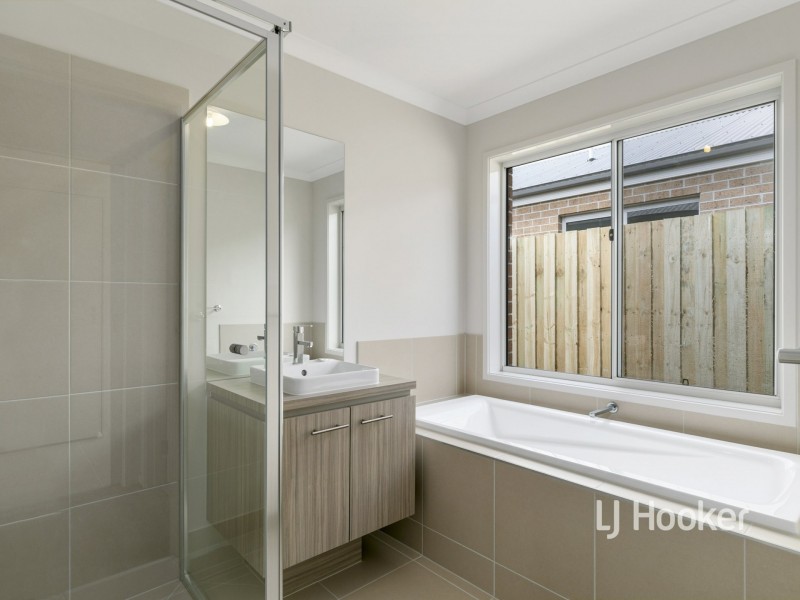 46B Oxford Way, Wonthaggi VIC 3995
