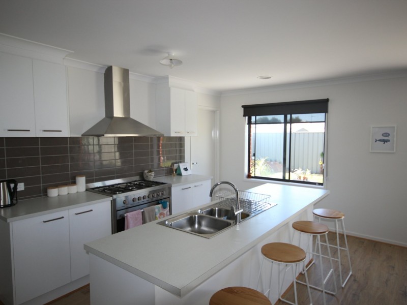 46 Silvereye Circuit, Wonthaggi VIC 3995