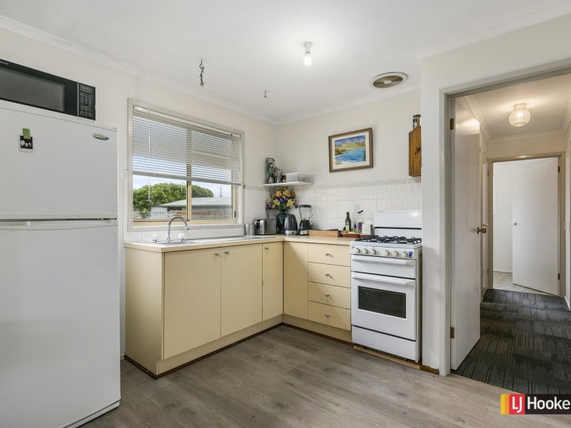 13 Reef Street, Cape Paterson VIC 3995