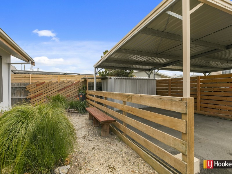 13 Reef Street, Cape Paterson VIC 3995