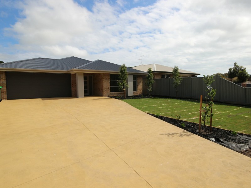 8 Silvereye Circuit, Wonthaggi VIC 3995