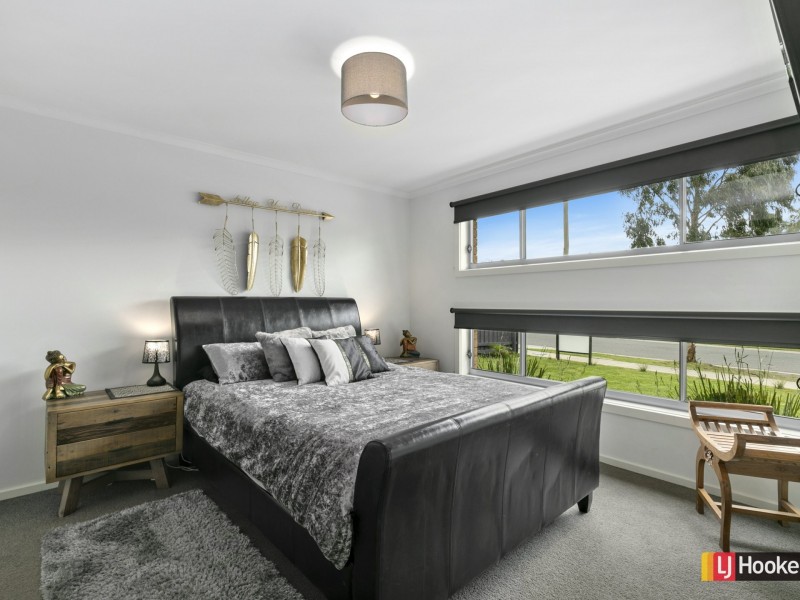 9 Cambridge Way, Wonthaggi VIC 3995