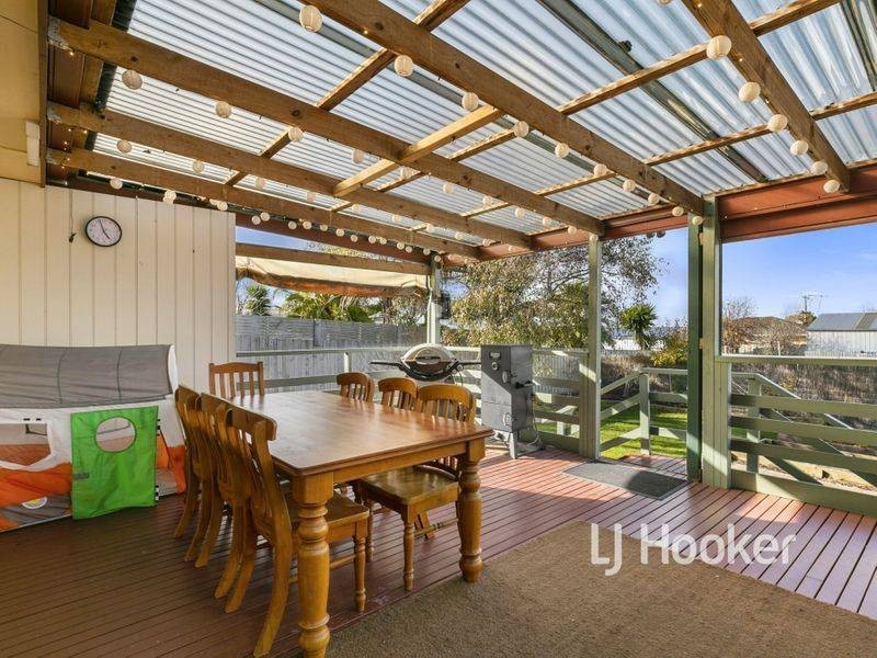 1 Caledonian Crescent, Wonthaggi VIC 3995