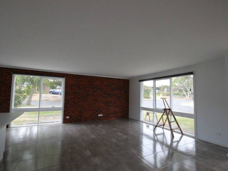 4 Daryl Avenue, Wonthaggi VIC 3995