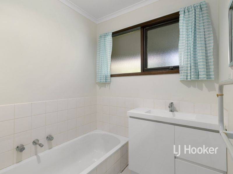 4 Henrys Road, Nyora VIC 3987