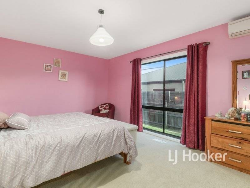 37 Peverill Crescent, Wonthaggi VIC 3995