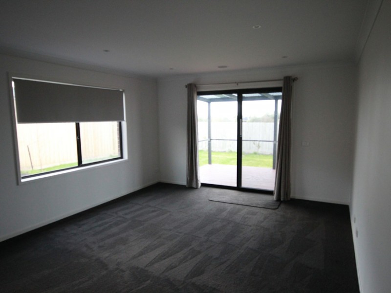 13 McMahon Way, Wonthaggi VIC 3995