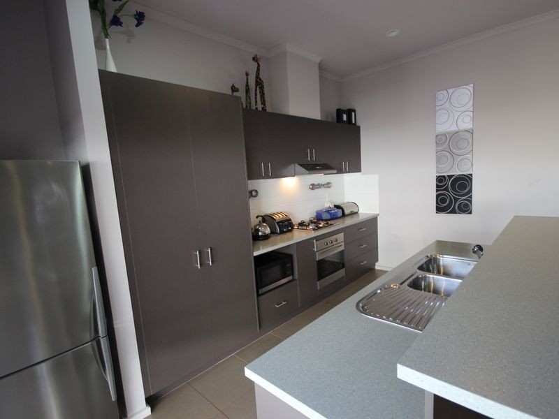 17 Pinnacle Close, Cape Paterson VIC 3995