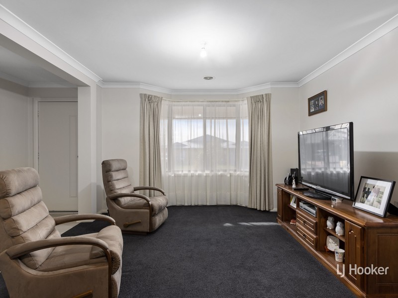 49 Oxford Way, Wonthaggi VIC 3995