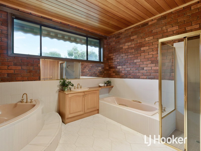 14 White Road, Wonthaggi VIC 3995