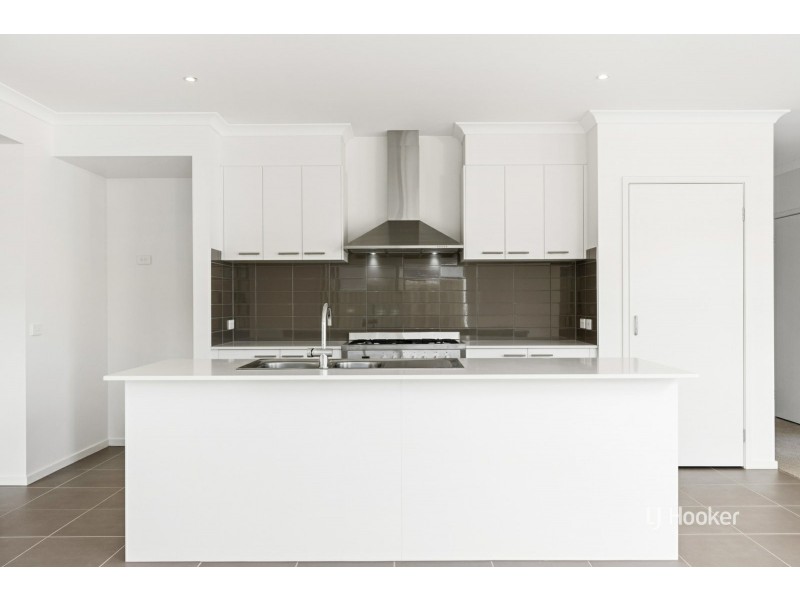 5 Harmony Grove, Wonthaggi VIC 3995