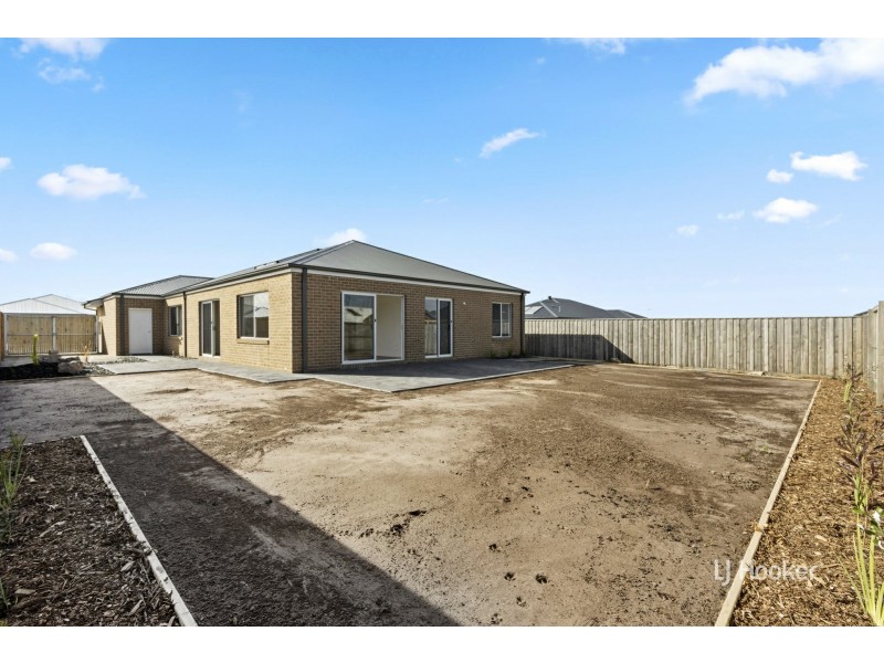 5 Harmony Grove, Wonthaggi VIC 3995