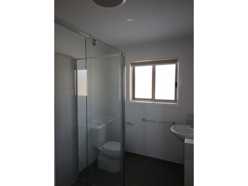 Unit 4/32-34 Graham Street, Wonthaggi VIC 3995