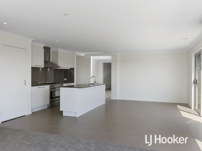 13 Rigger Drive, Wonthaggi VIC 3995