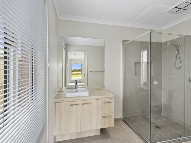 4 Rigger Drive, Wonthaggi VIC 3995