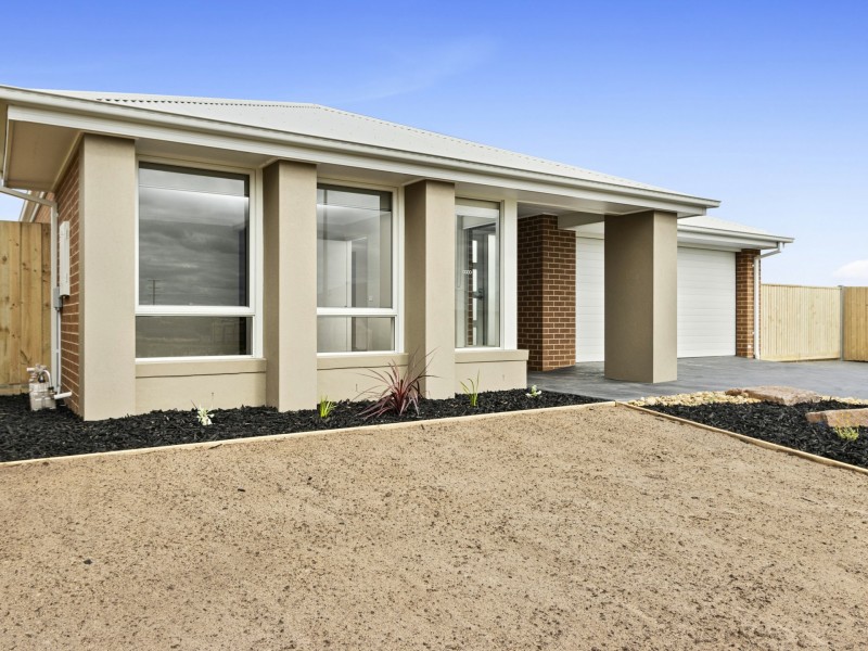 4 Rigger Drive, Wonthaggi VIC 3995